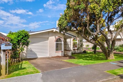 Photo of property in 1/17 Craig Road, Milford, Auckland, 0620