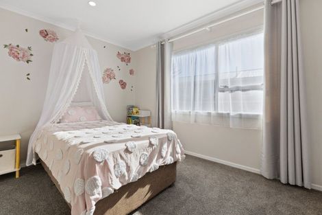 Photo of property in 3 Sole Avenue, Bell Block, New Plymouth, 4312