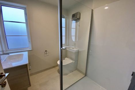 Photo of property in 2/15 Berwick Street, St Albans, Christchurch, 8014