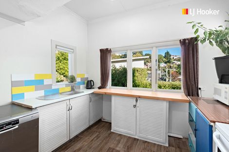 Photo of property in 425 South Road, Caversham, Dunedin, 9012