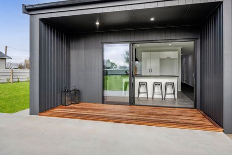 Photo of property in 8 Manu Road, Okaiawa, Hawera, 4671