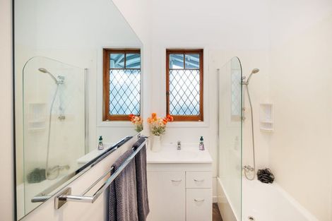 Photo of property in 6 A'court Street, Sanson, 4817