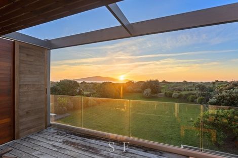 Photo of property in 114 Paetawa Road, Peka Peka, Waikanae, 5391