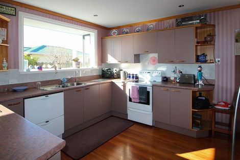 Photo of property in 11 Lismore Street, Oamaru North, Oamaru, 9400