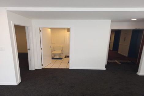 Photo of property in Terrace Heights Apartments, 2a/163 The Terrace, Wellington Central, Wellington, 6011