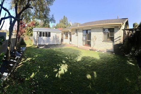 Photo of property in 20 Montjoy Street, Stratford, 4332