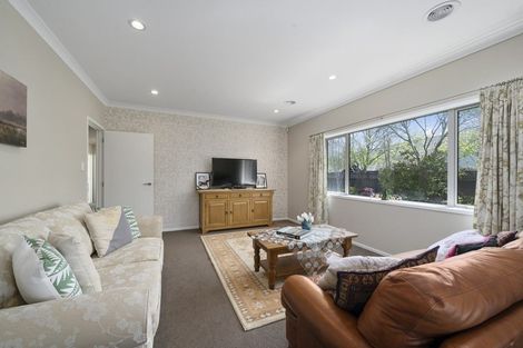 Photo of property in 13 Portland Drive, Mangorei, New Plymouth, 4312