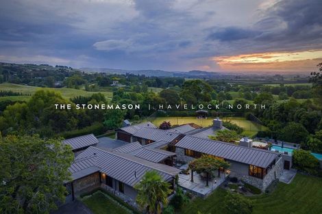 Photo of property in 54 Lane Road, Havelock North, 4130