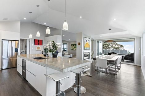 Photo of property in 1/3 Katui Street, Castor Bay, Auckland, 0620