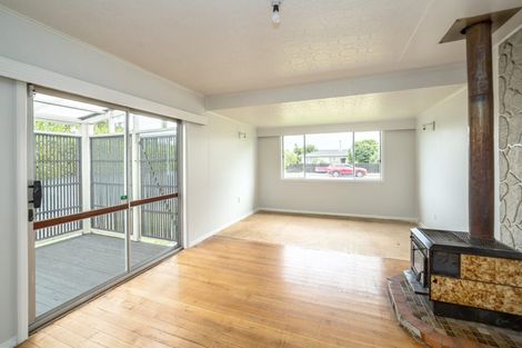 Photo of property in 26 Kent Street, Carterton, 5713