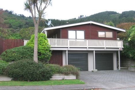 Photo of property in 11 He Awa Crescent, Waikanae, 5036