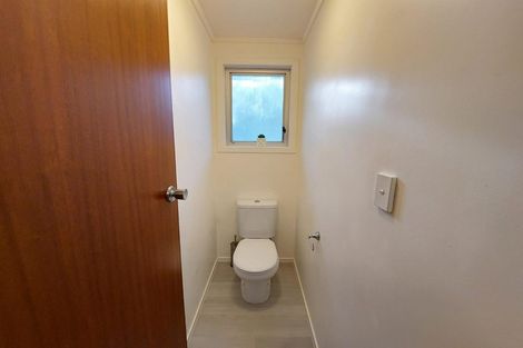 Photo of property in 22 Korotaha Terrace, Rothesay Bay, Auckland, 0630