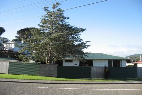 Photo of property in 6 Hillcrest Road, Raumati South, Paraparaumu, 5032