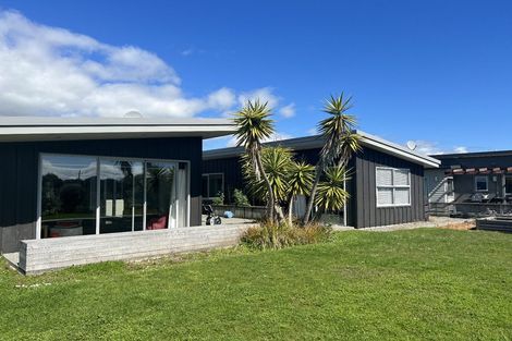 Photo of property in 4 Te Harawira Street, Otaki, 5512