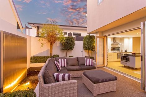 Photo of property in 59a Carlton Mill Road, Merivale, Christchurch, 8014