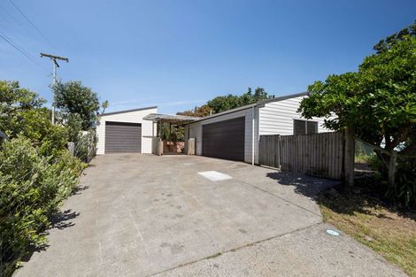 Photo of property in 69 Matai Street, Castlecliff, Whanganui, 4501