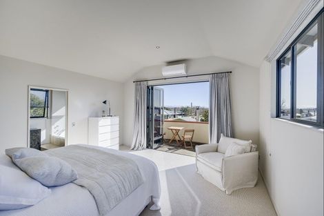 Photo of property in 50 Iona Road, Havelock North, 4130