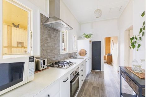 Photo of property in 92 Te Awa Avenue, Te Awa, Napier, 4110