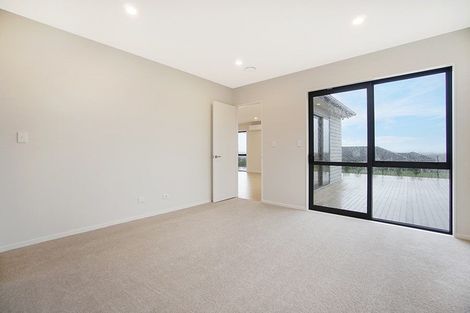 Photo of property in 48 Twin Parks Rise, Papakura, 2110
