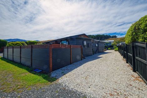 Photo of property in 67 South Bay Parade, South Bay, Kaikoura, 7300