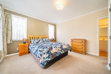 Photo of property in 94 Gibbons Street, Ebdentown, Upper Hutt, 5018