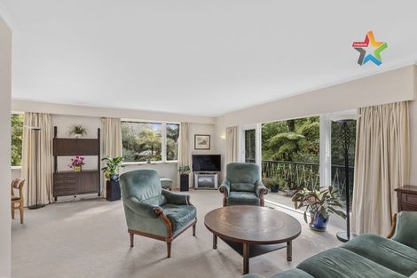 Photo of property in 455 Stokes Valley Road, Stokes Valley, Lower Hutt, 5019
