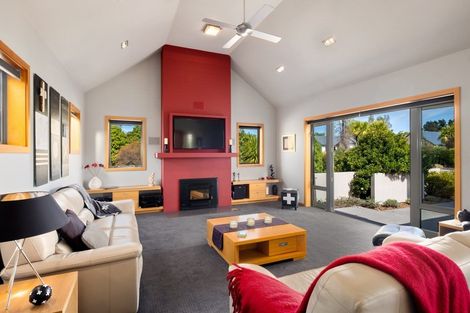 Photo of property in 46 The Dunes, Cromwell, 9310