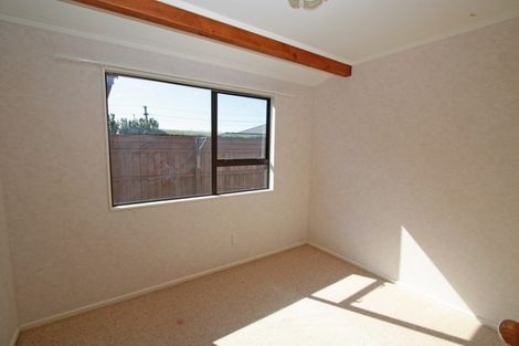 Photo of property in 4/13 Chilman Street, Strandon, New Plymouth, 4312