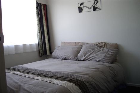 Photo of property in 16 Beryl Grove, Birchville, Upper Hutt, 5018