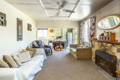 Photo of property in 286 High Street South, Carterton, 5713