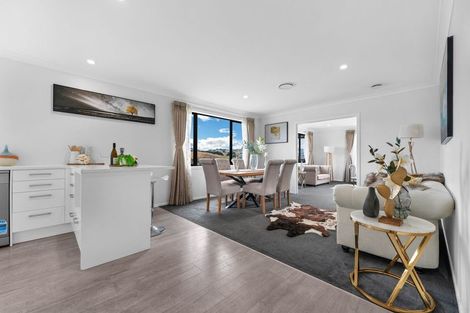 Photo of property in 1 James Elliot Way, Pokeno, 2402