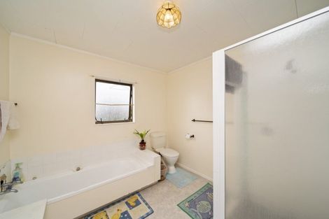 Photo of property in 3 Virginia Place, Whalers Gate, New Plymouth, 4310