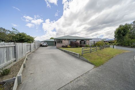 Photo of property in 11 Kepler Place, Te Anau, 9600
