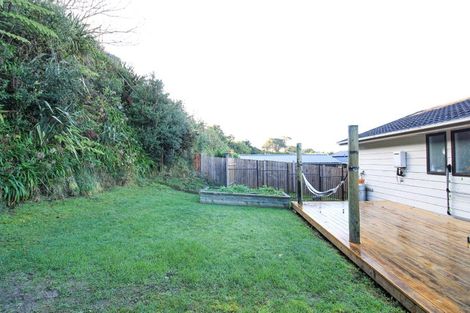 Photo of property in 32 Owhiti Street, Titahi Bay, Porirua, 5022