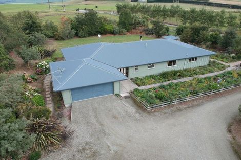 Photo of property in 374 Airedale Road, Weston, Oamaru, 9492