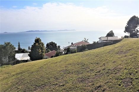 Photo of property in 37 Seaview Road, Cable Bay, 0420