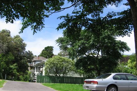 Photo of property in 3a Cradock Street, Avondale, Auckland, 1026