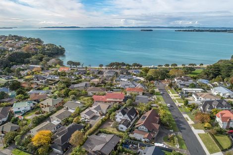 Photo of property in 45 Pah Road, Cockle Bay, Auckland, 2014