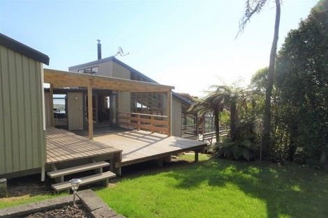 Photo of property in 32 Stanton Crescent, Karoro, Greymouth, 7805