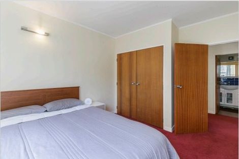 Photo of property in Hobson Court Flats, 11/70 Hobson Street, Thorndon, Wellington, 6011