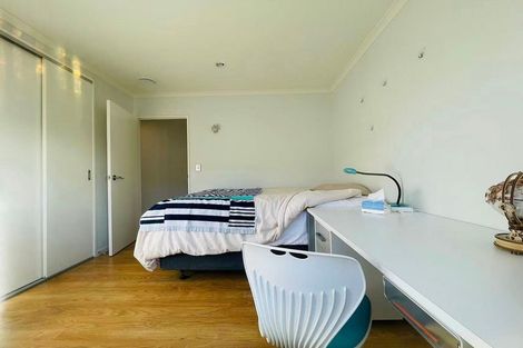 Photo of property in 10 Mary Forgham Drive, Greenhithe, Auckland, 0632