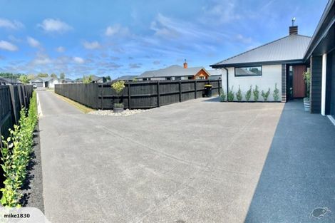 Photo of property in 9 Fearne Drive, Woodend, 7610