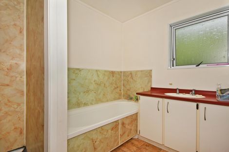 Photo of property in 1 Aratiatia Place, Tikipunga, Whangarei, 0112