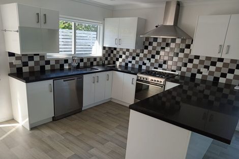 Photo of property in 11 Titoki Avenue, Mangere Bridge, Auckland, 2022