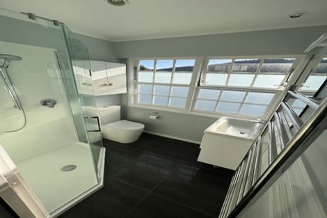 Photo of property in 66 Cashmere Avenue, Khandallah, Wellington, 6035