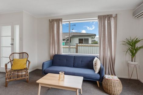 Photo of property in 256b Wellington Road, Wainuiomata, Lower Hutt, 5014