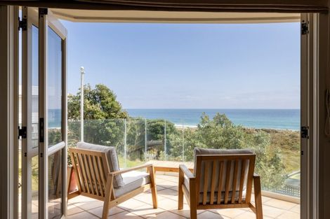Photo of property in 333b Oceanbeach Road, Mount Maunganui, 3116