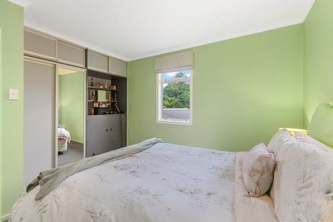 Photo of property in 4 Evelyn Place, Welbourn, New Plymouth, 4310