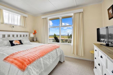 Photo of property in 148 Brunton Crescent, Thames, 3500