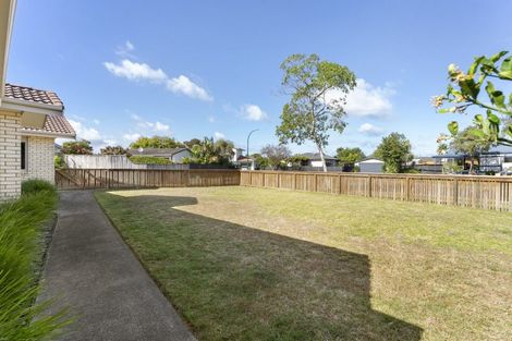 Photo of property in 15 Emery Place, Papamoa Beach, Papamoa, 3118